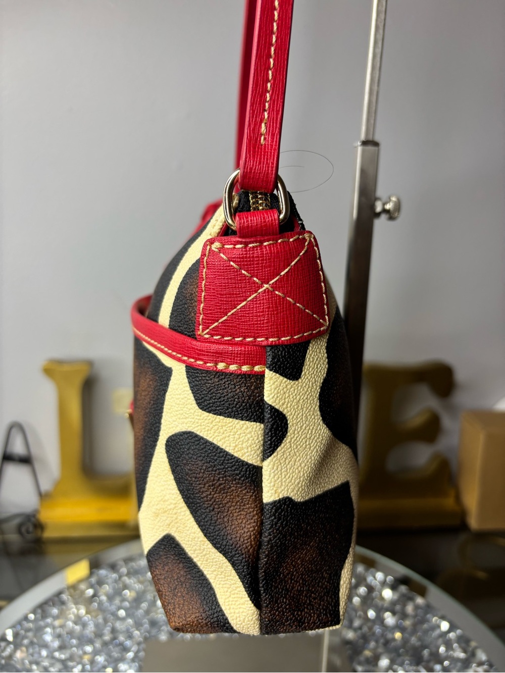 Dooney & Bourke Giraffe Print Crossbody EUC - Picture 8 of 17